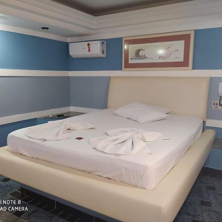 Bhaus Motel Marília Eksteriør billede