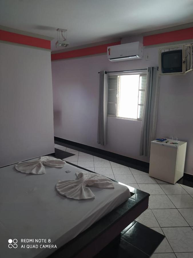 Bhaus Motel Marília Eksteriør billede