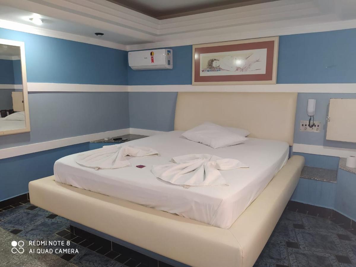 Bhaus Motel Marília Eksteriør billede